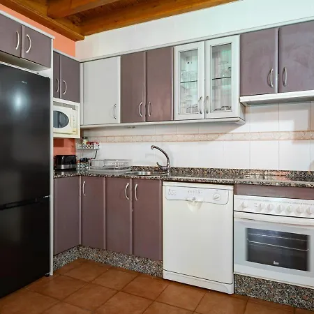 Chalet Playa Nves002r Naves (Asturias)